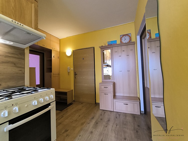 Pronájem bytu 2+1, 55 m² (5 z 17)