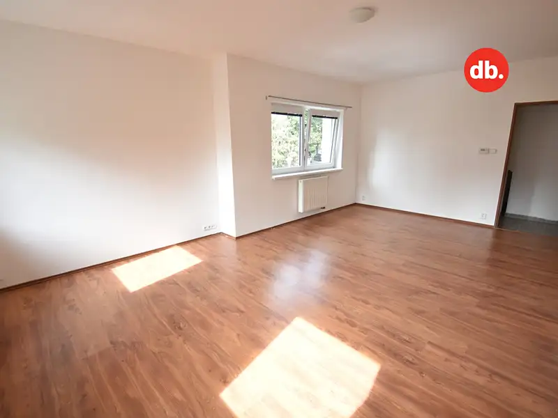 Pronájem bytu 2+1 56 m², Karlovy Vary – náhled fotky 3