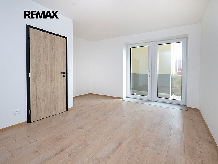 Квартира 3+kk в оренду, 78 м² (3 з 26)