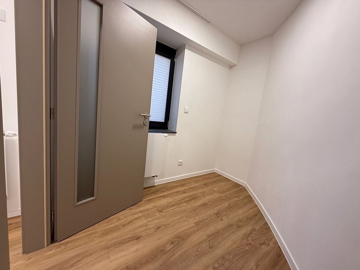 Pronájem bytu 1+kk 33 m² – fotografie 5