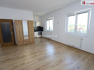 Pronájem bytu 1+kk 40 m²