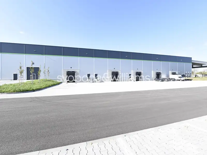 Pronájem výrobní haly, prostoru 4864 m², Příšovice – náhled fotky 1