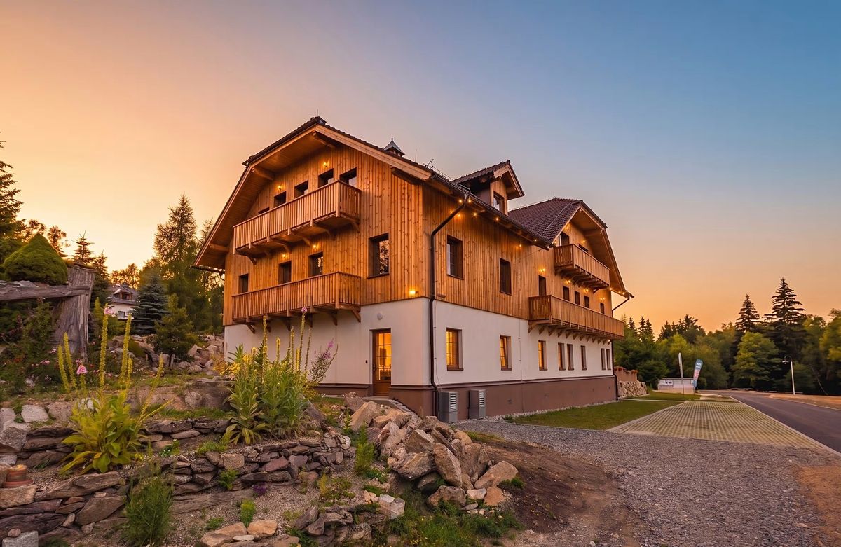 Prodej bytu 1+kk 33 m², Prášily – fotka 1 z 3