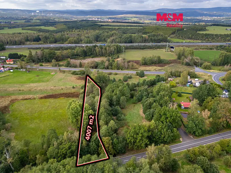 Prodej louky 4007 m², Hory – náhled fotky 1