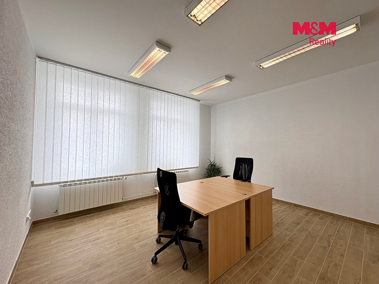 Pronájem komerčního prostoru, 21 m² (2 z 5)