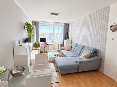 Prodej bytu 2+kk, 46 m² (2 z 13)