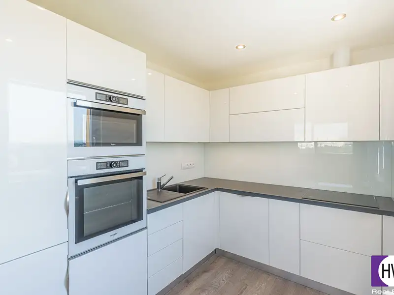 Prodej bytu 3+kk 66 m², Praha – náhled fotky 3