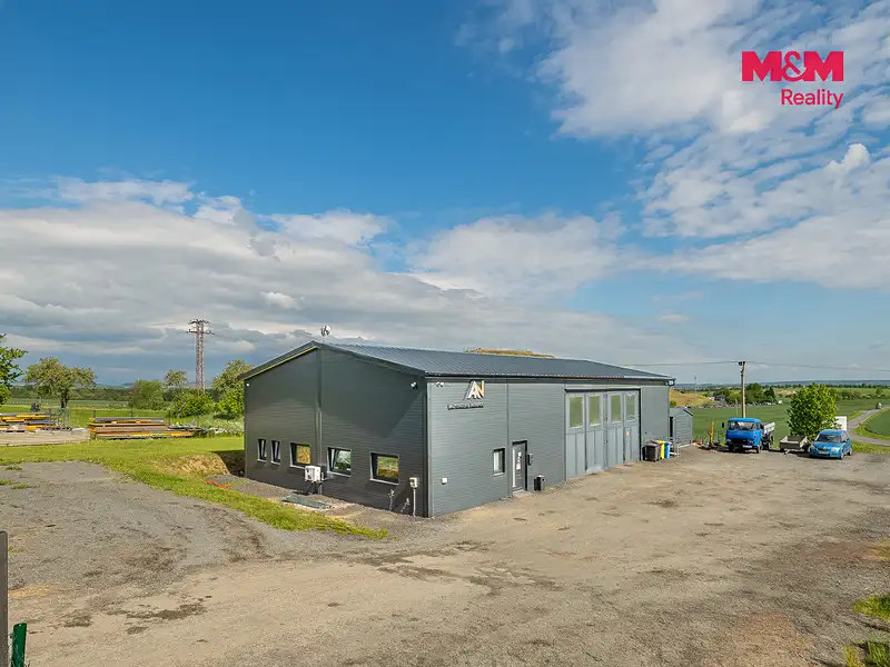 Prodej výrobní haly, prostoru 270 m², Čáslav – náhled fotky 2