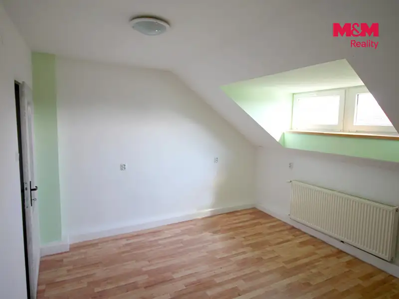 Pronájem bytu 2+1 40 m², Jaroměř – náhled fotky 2