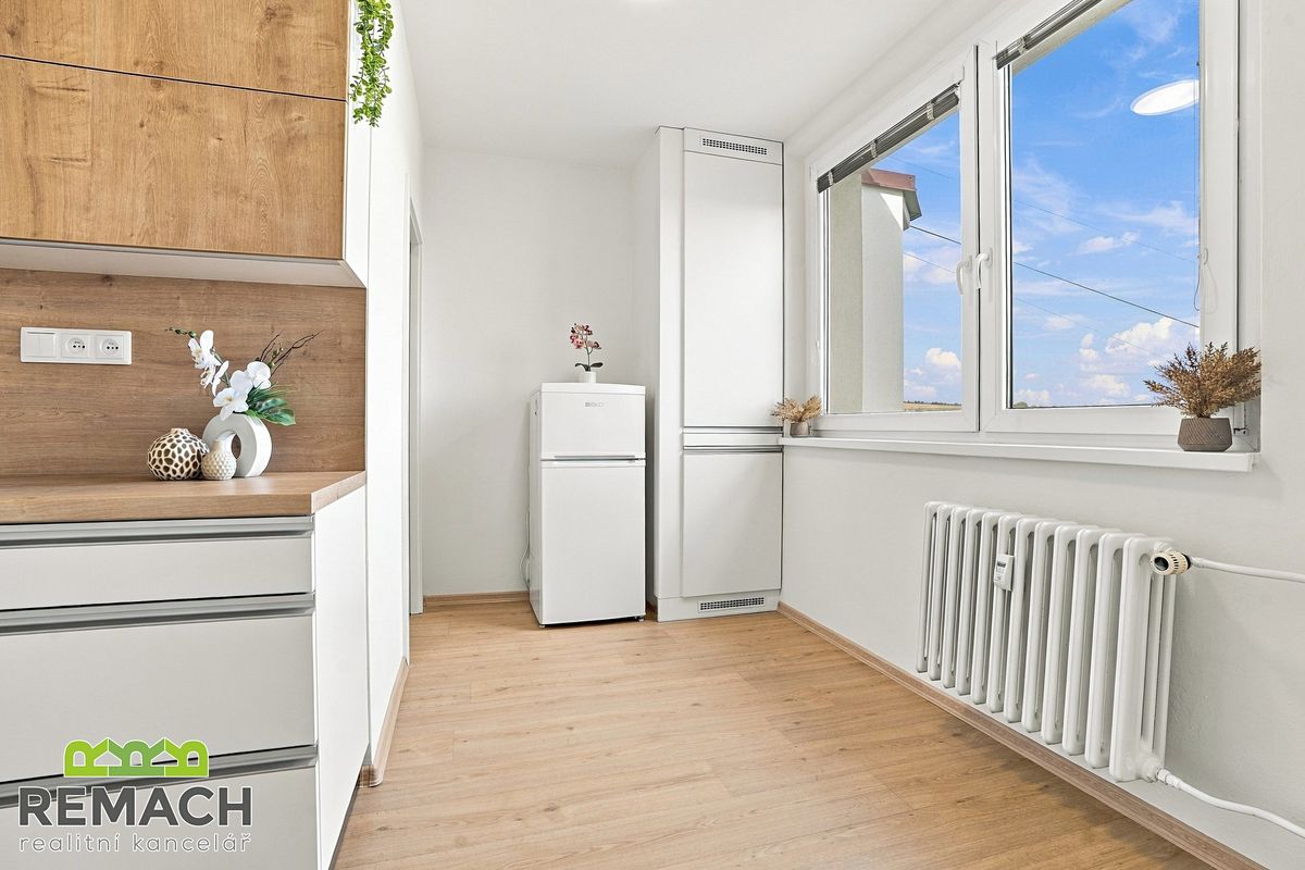 Pronájem bytu 2+1 55 m² – fotografie 5