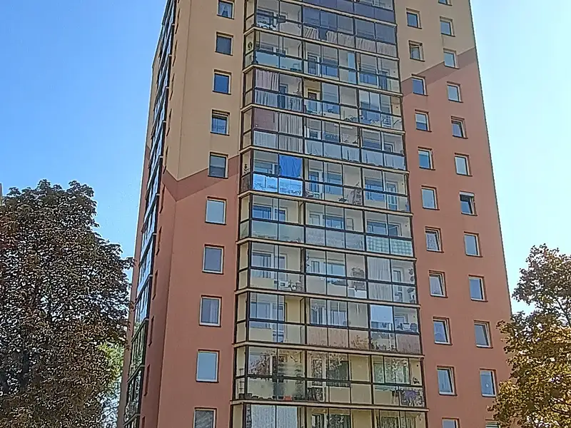 Prodej bytu 2+1 64 m², Karlovy Vary – náhled fotky 1