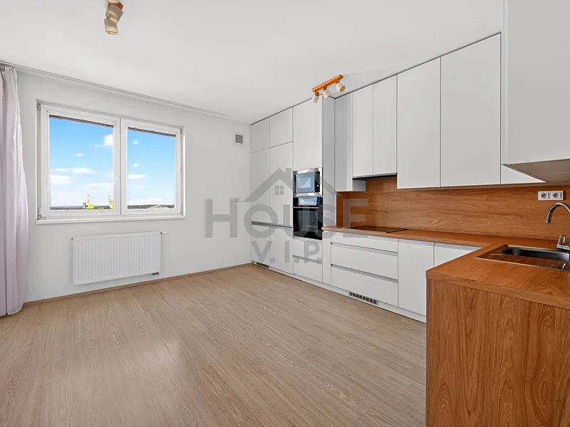 Prodej bytu 3+kk s balkonem, ev.č. 02072