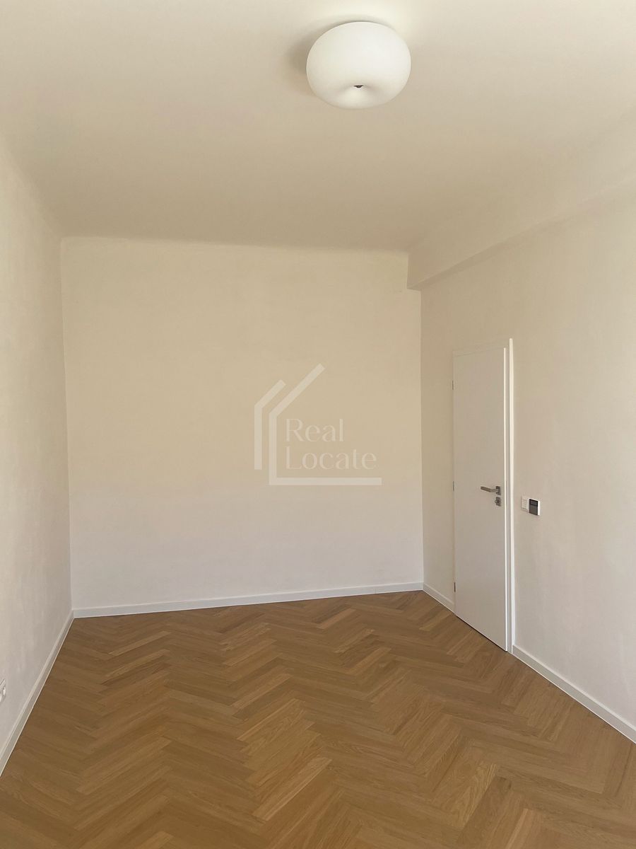 Pronájem bytu 2+kk 50 m² – fotografie 3