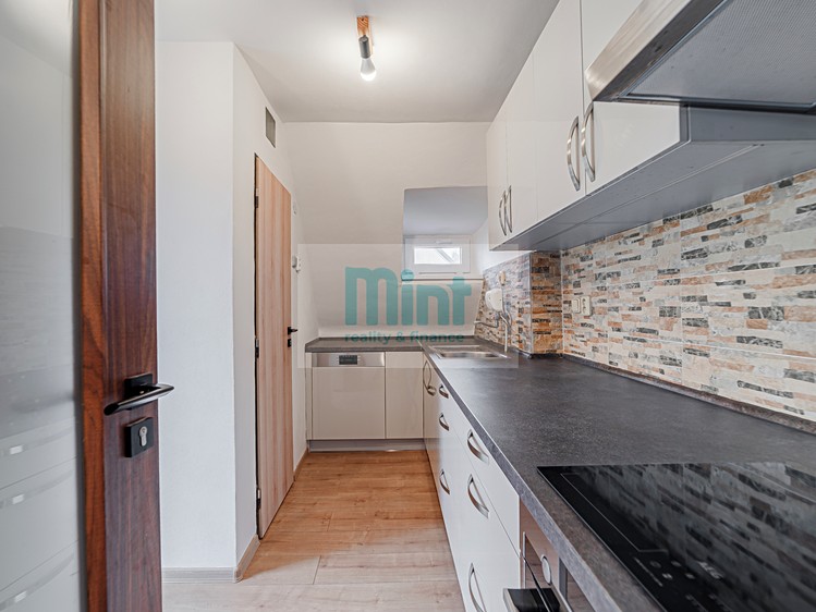 Будинок на продаж, 250 м² (18 з 38)