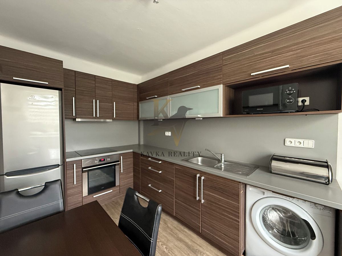 Pronájem bytu 2+1 56 m²