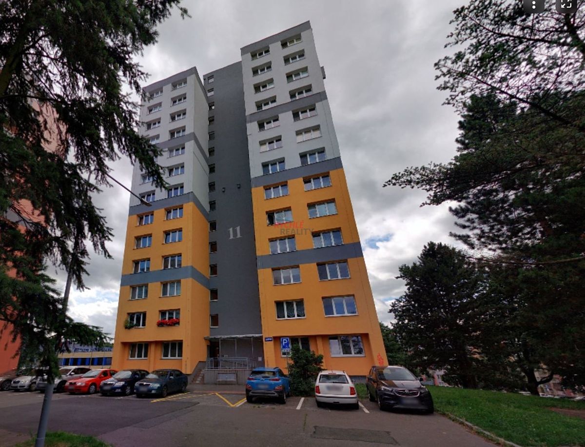 Pronájem bytu 1+kk 28 m² – fotografie 4