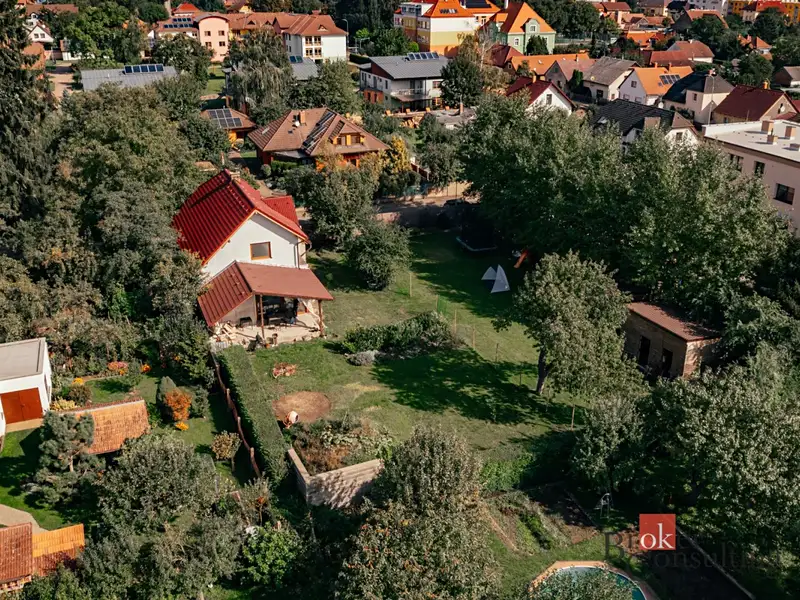 Prodej rodinného domu 160 m², pozemek 1395 m², Skřivany – náhled fotky 3
