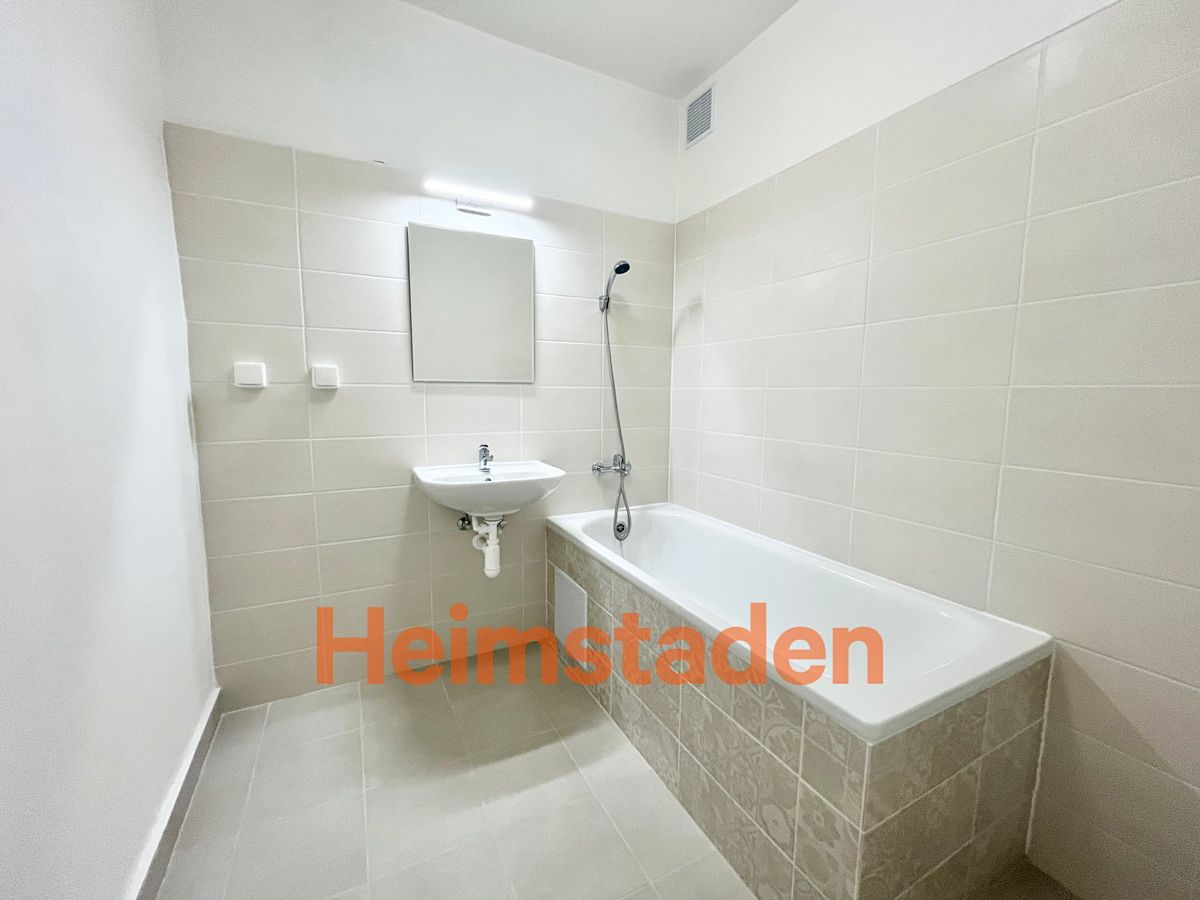 Pronájem bytu 3+1 69 m² – fotografie 4