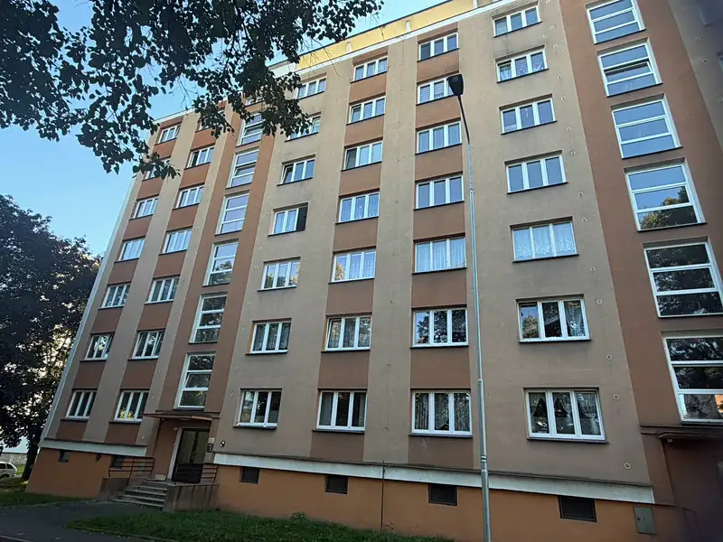 Pronájem bytu 2+1 60 m², Kadaň – náhled fotky 1