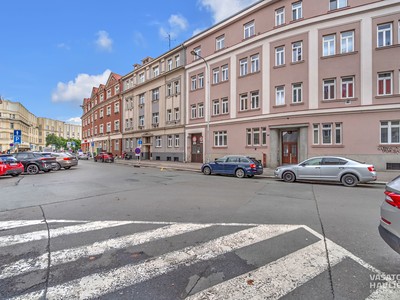 Квартира 2+kk на продаж, 44 м² (2 з 18)