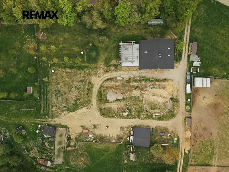 Prodej rodinného domu 440 m², pozemek 10980 m², Vyskytná nad Jihlavou – náhled fotky 2