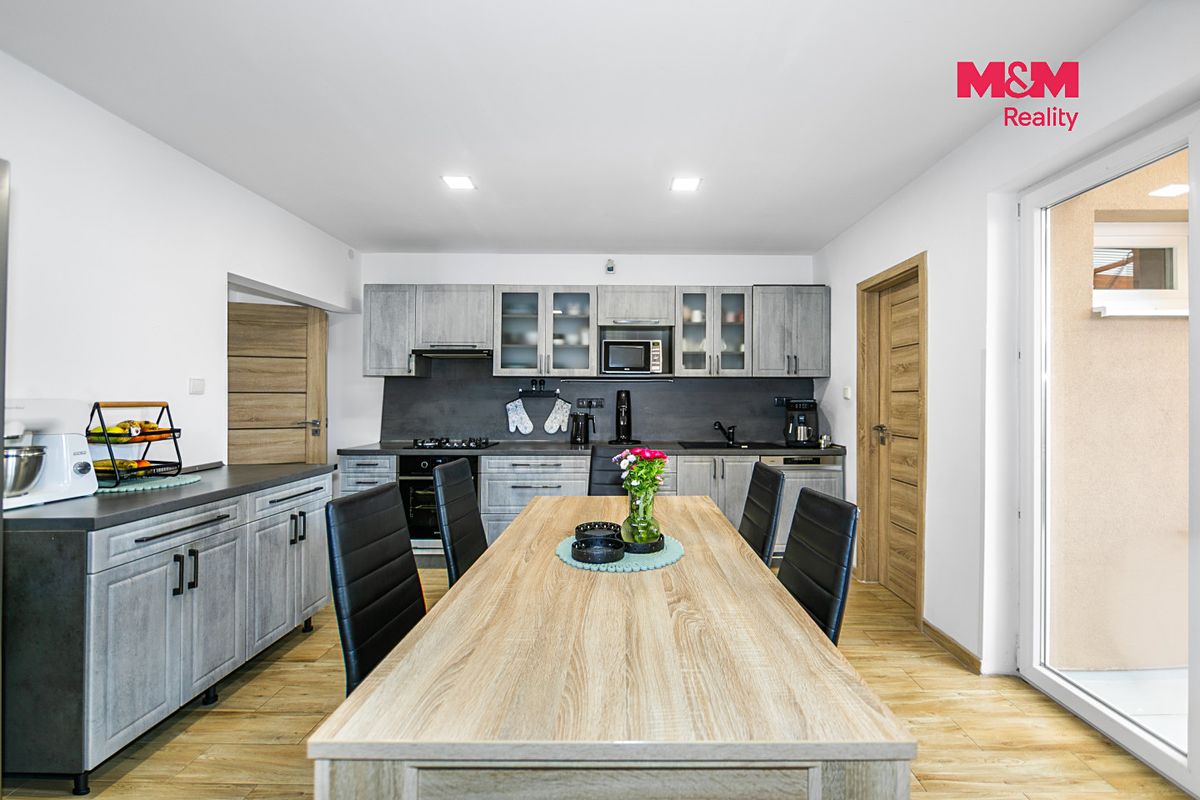 Prodej rodinného domu 115 m², pozemek 116 m² – fotografie 3