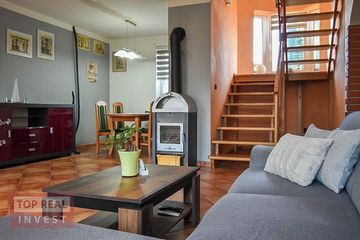 Prodej rodinného domu 137 m², pozemek 824 m² – fotografie 5