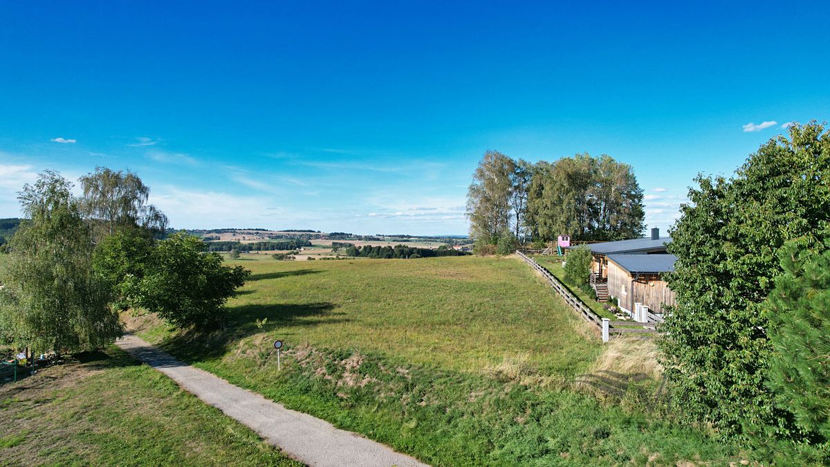 Prodej stavebního pozemku 4352 m² – fotografie 4