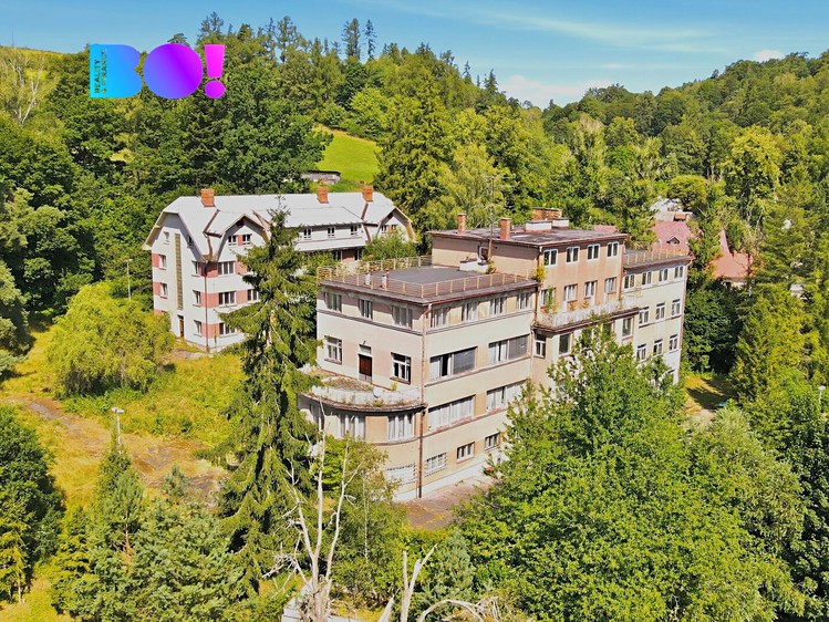 Prodej komerčního prostoru, 2 714 m² (3 z 29)
