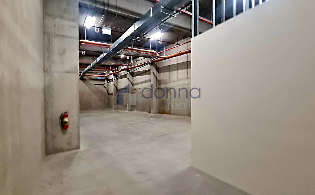 Pronájem skladového prostoru 260 m² – fotografie 3