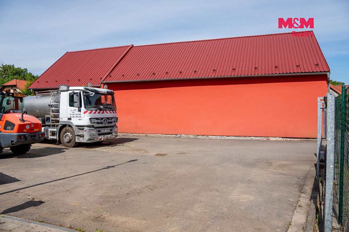 Prodej komerční nemovitosti 196 m² – fotografie 3