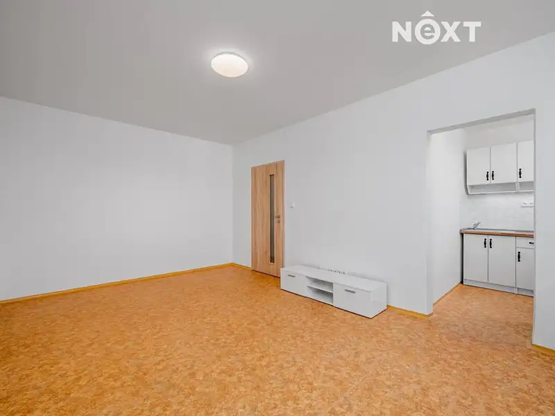 Pronájem bytu 1+kk 29 m², Praha – náhled fotky 2