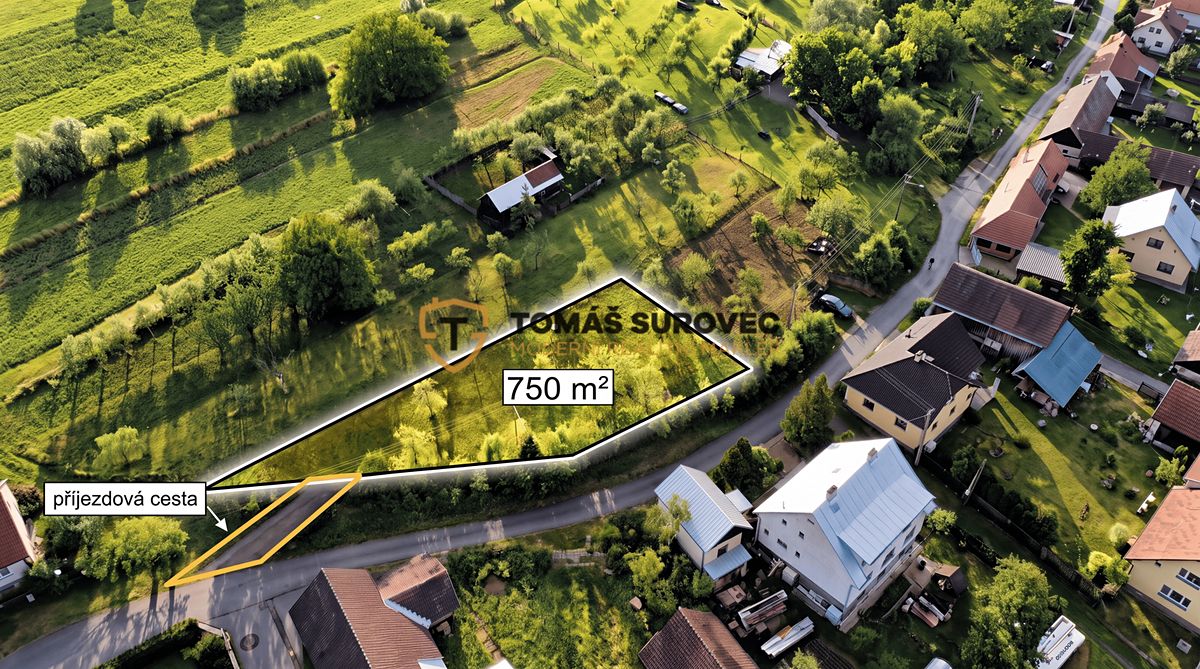 Prodej stavebního pozemku 750 m² – fotografie 3