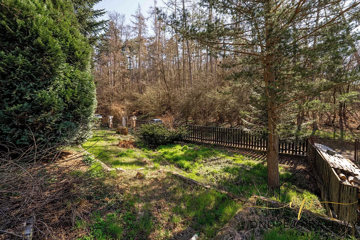 Prodej stavebního pozemku 1571 m²
