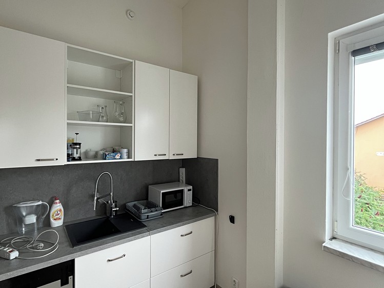 Комерційне приміщення в оренду, 290 м² (14 з 18)