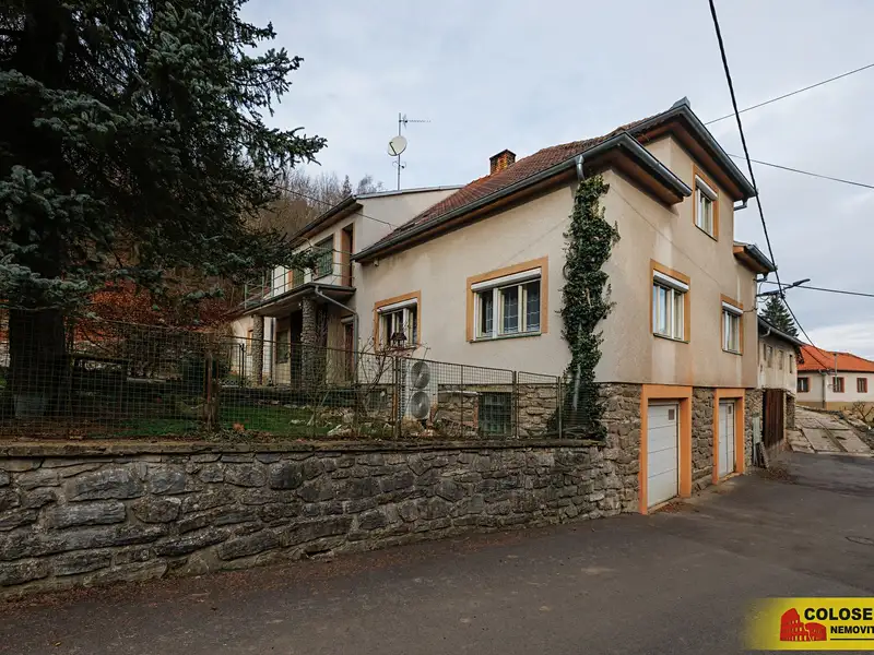 Prodej rodinného domu 175 m², pozemek 5297 m², Kněževes – náhled fotky 2