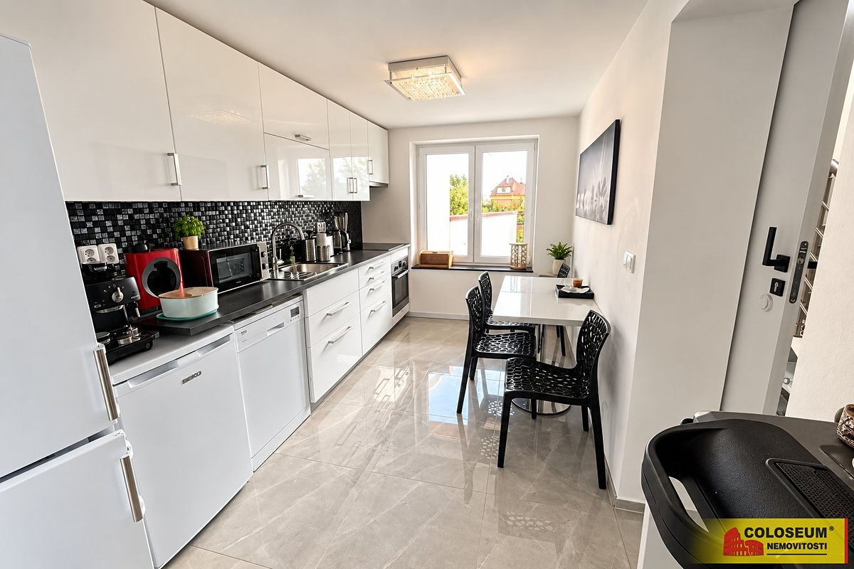 Pronájem rodinného domu 130 m², pozemek 200 m² – fotografie 5