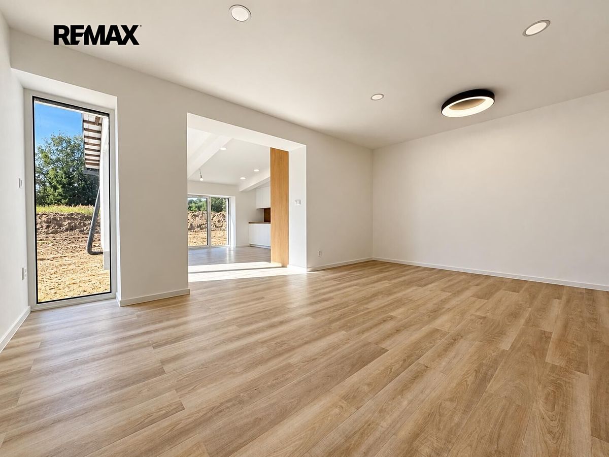 Prodej rodinného domu 91 m², pozemek 326 m² – fotografie 4