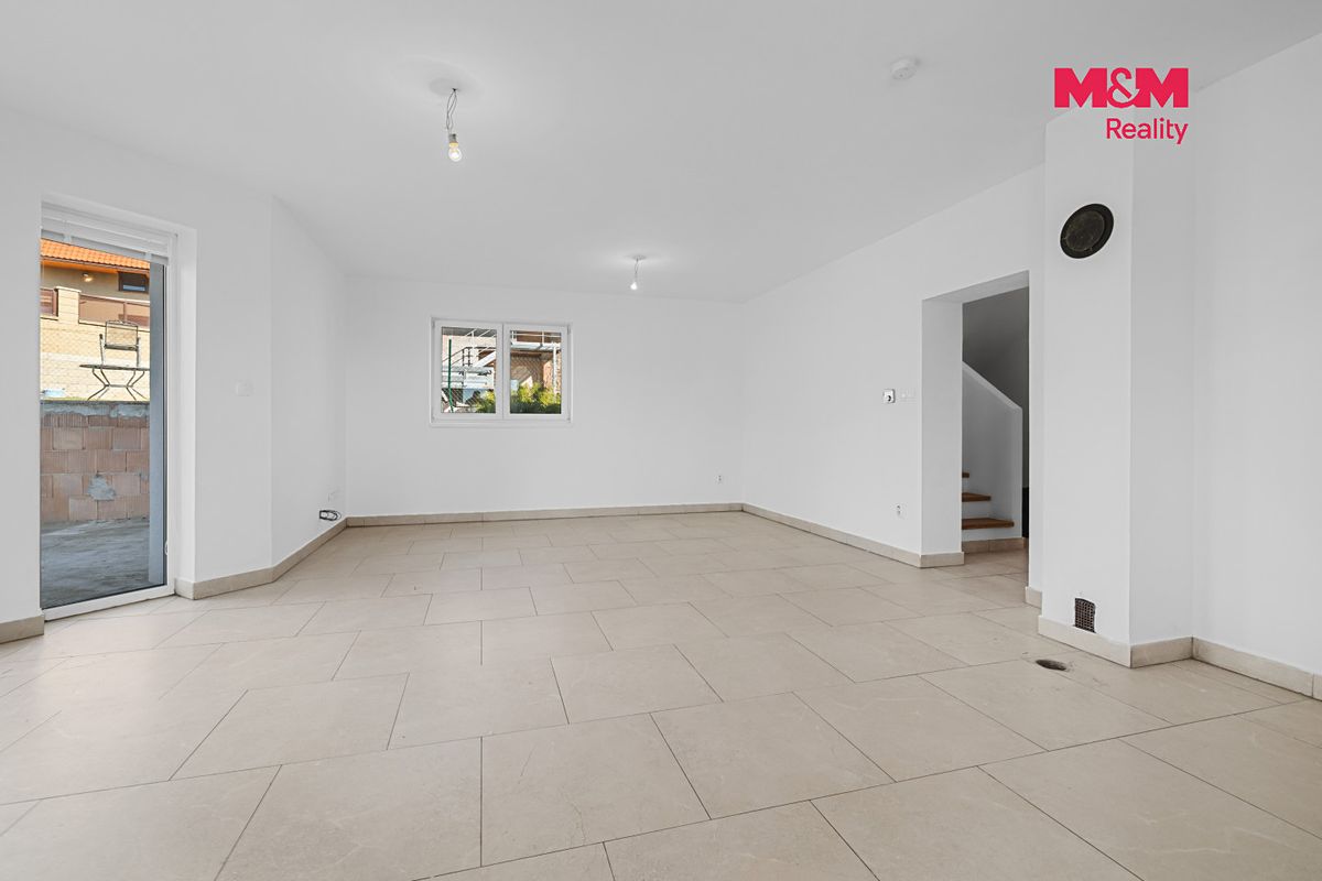 Prodej rodinného domu 108 m², pozemek 803 m² – fotografie 5