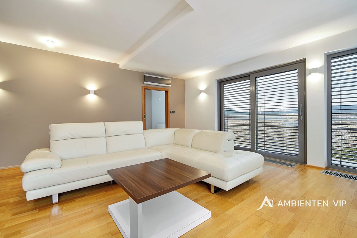 Pronájem bytu 3+kk 93 m²