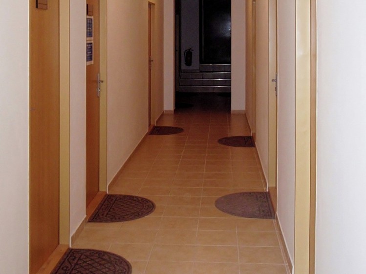 Pronájem komerčního prostoru, 19 m² (6 z 11)