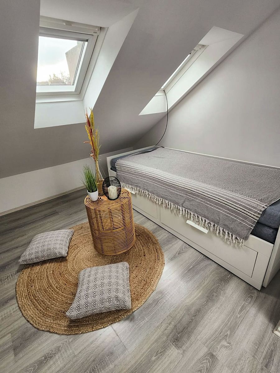 Pronájem bytu 4+1 93 m² – fotografie 4
