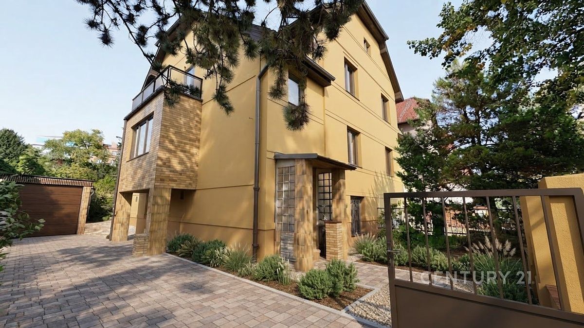 Prodej rodinného domu 180 m², pozemek 652 m²