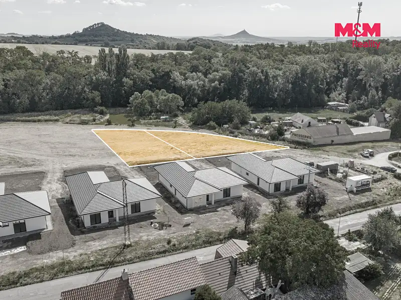 Prodej stavebního pozemku 1128 m², Třebívlice – náhled fotky 2