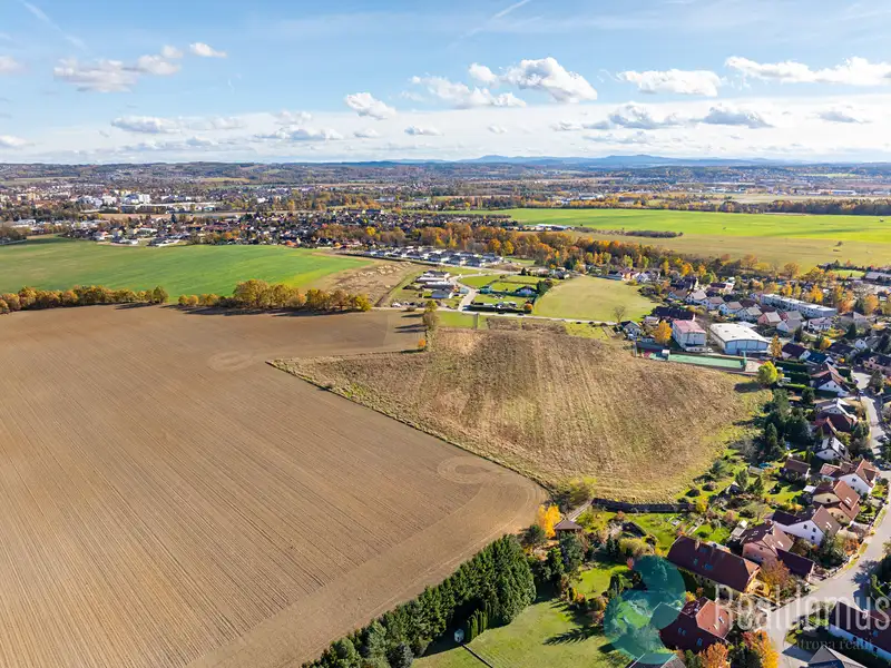 Prodej stavebního pozemku 1010 m², Litvínovice – náhled fotky 1