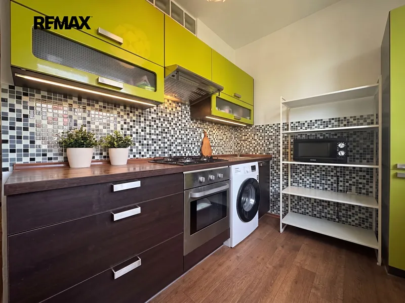 Prodej bytu 2+1 v osobním vlastnictví 52 m², Praha 10 - Malešice