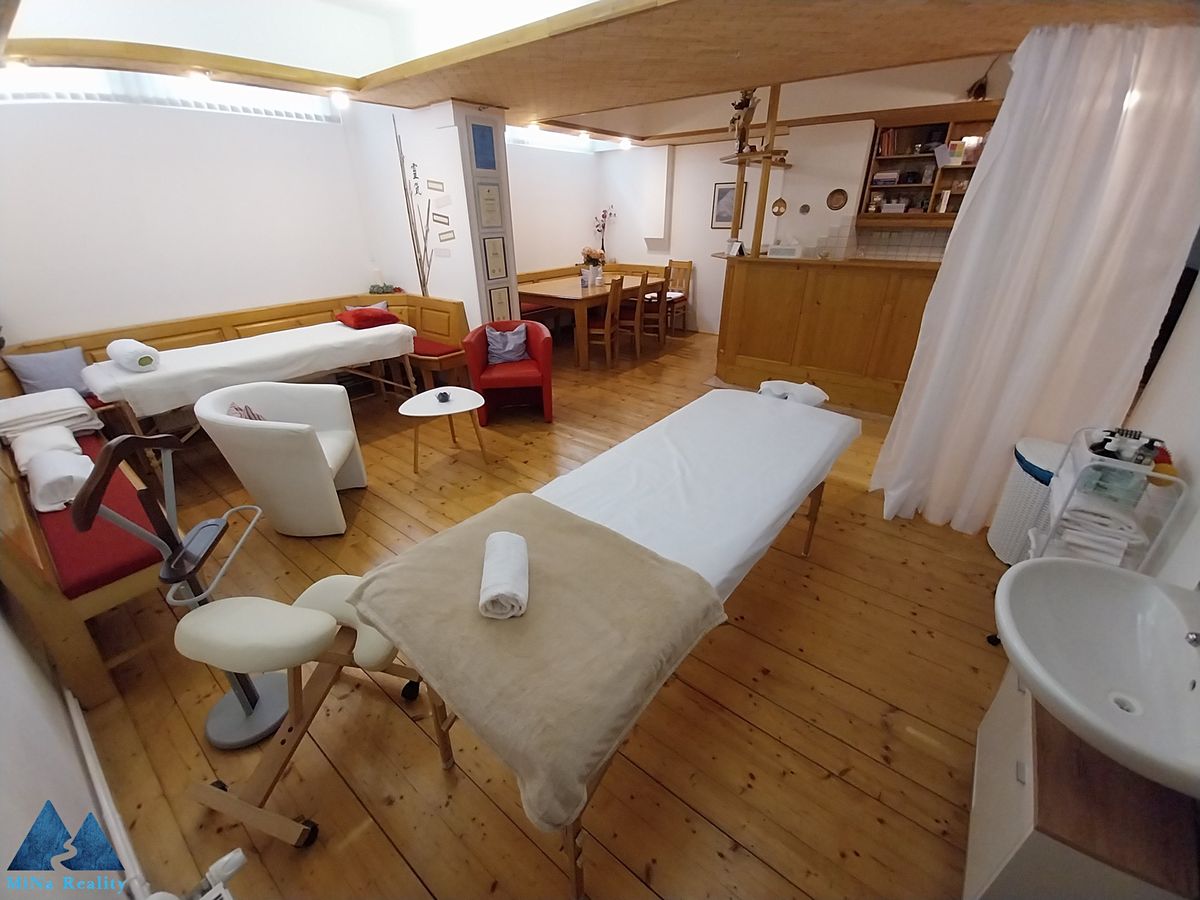 Pronájem obchodního prostoru 47 m²