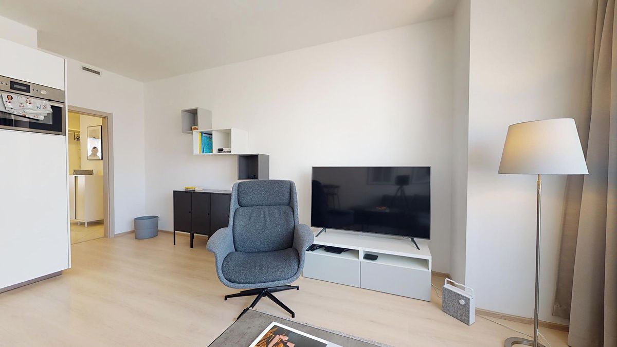 Pronájem bytu 2+kk 49 m² – fotografie 4