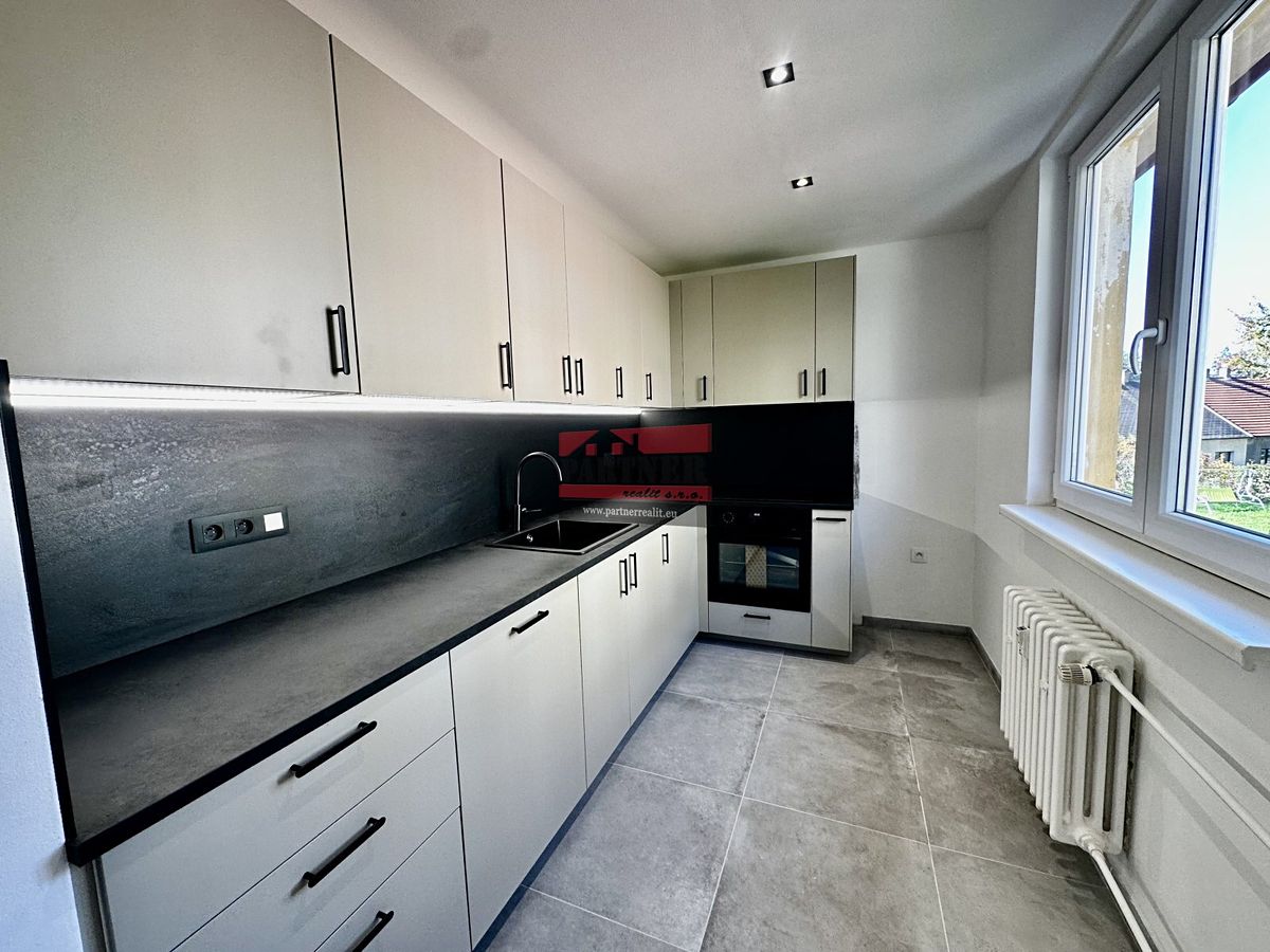 Pronájem bytu 3+1 71 m² – fotografie 2