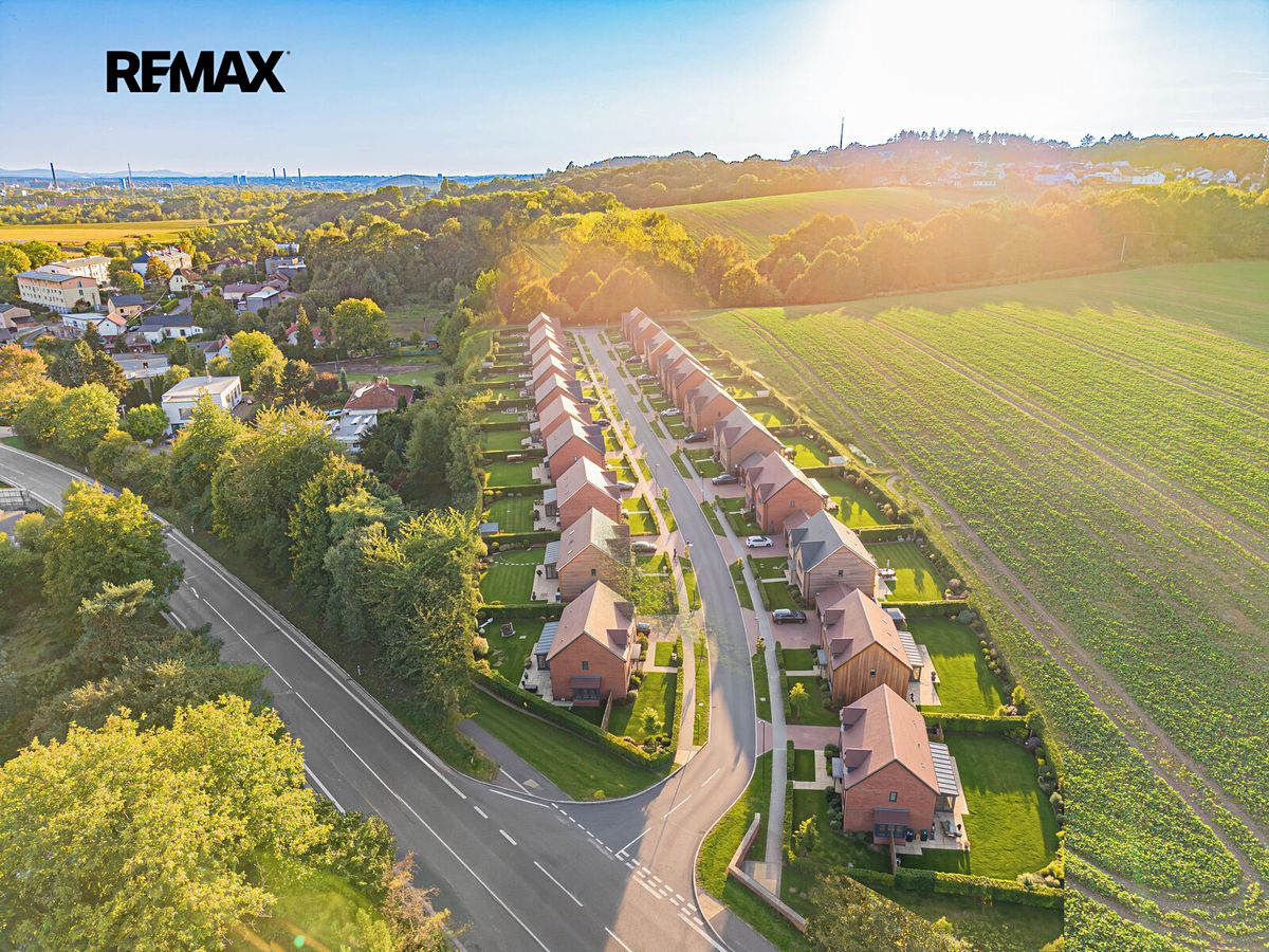 Prodej komerčního pozemku 22103 m² – fotografie 5